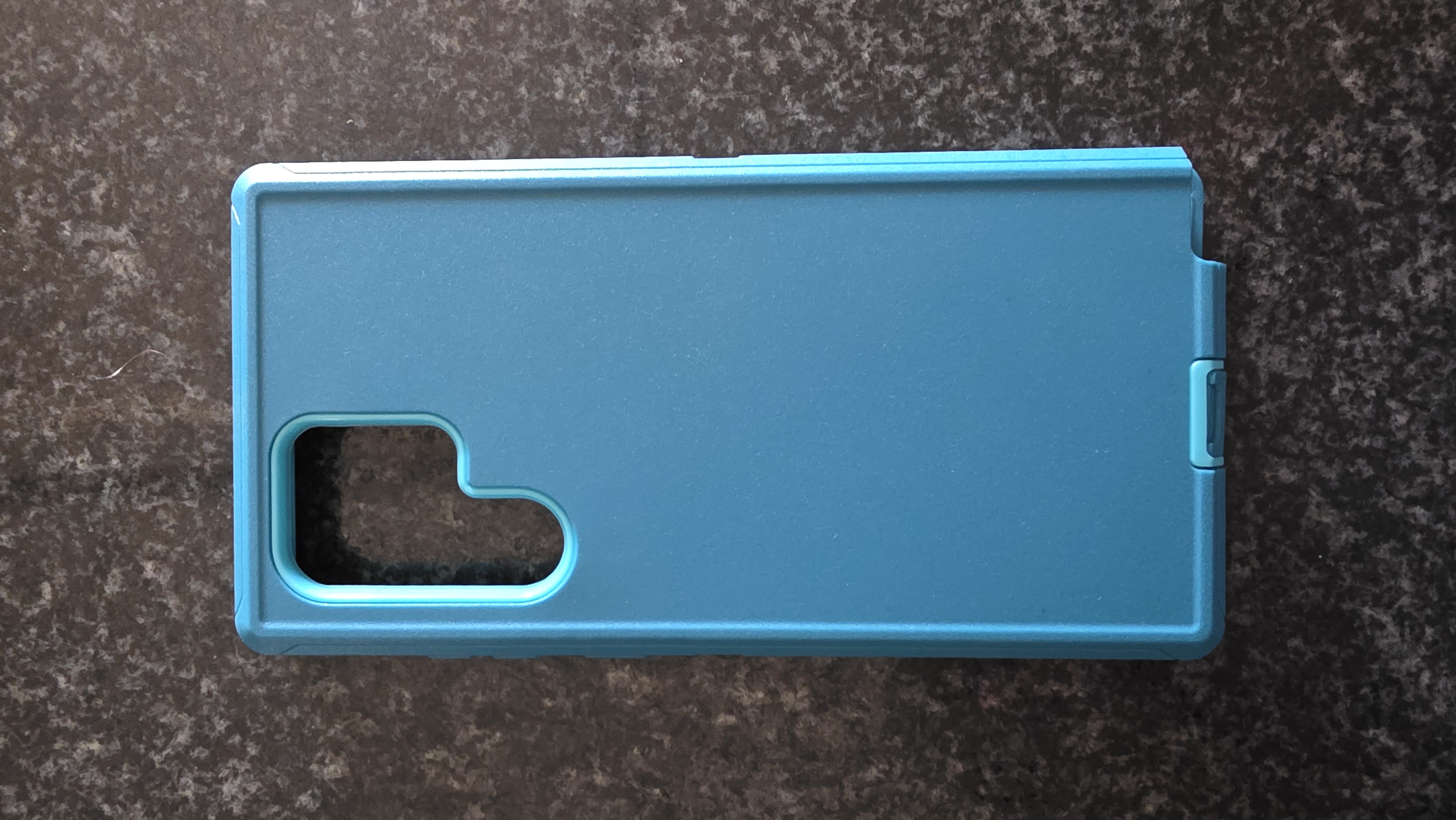 Protective mobile accessories